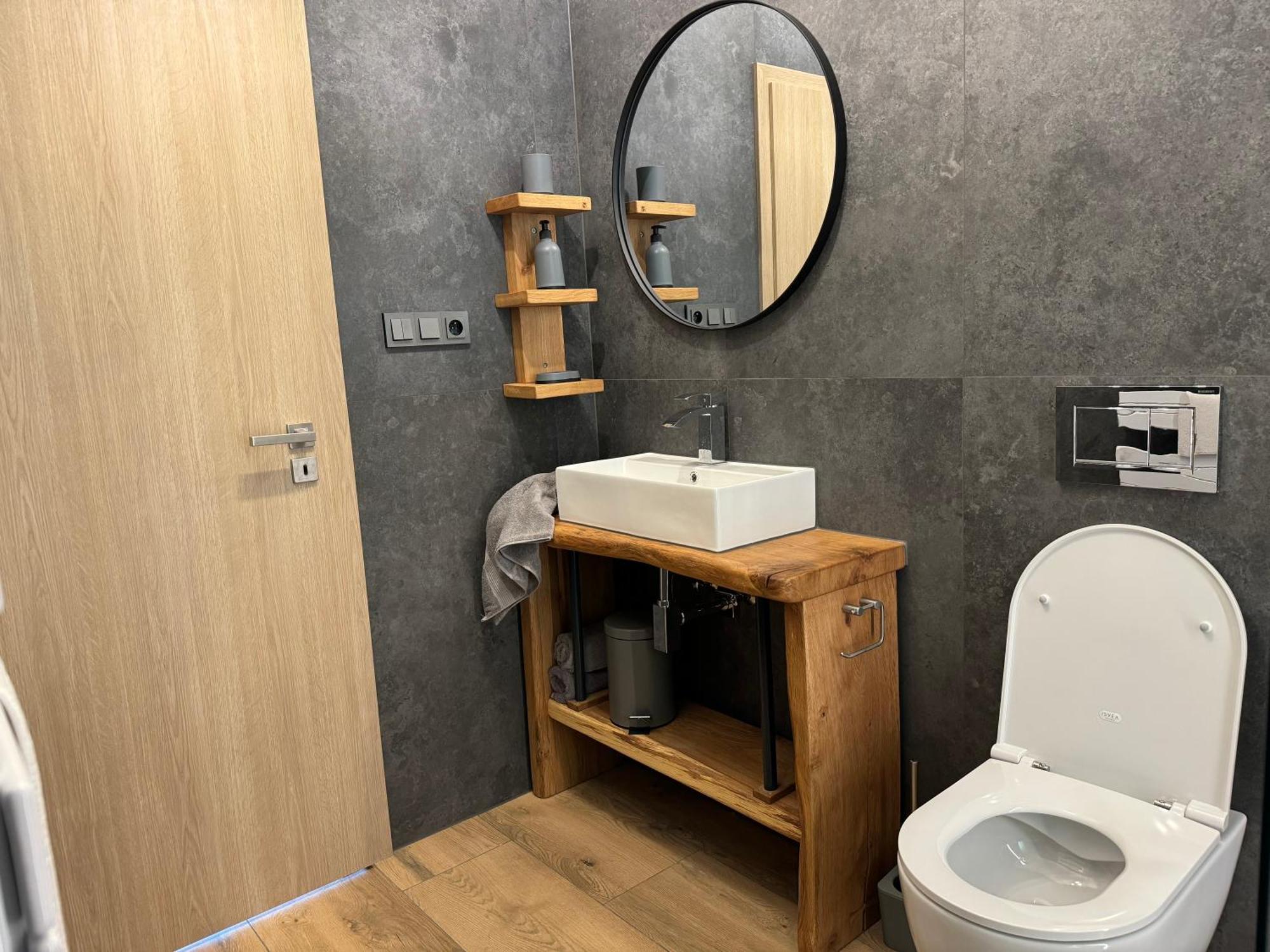 Flaje Apartmany Cesky Jiretin ภายนอก รูปภาพ